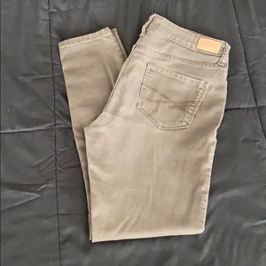 High Waisted Jegging